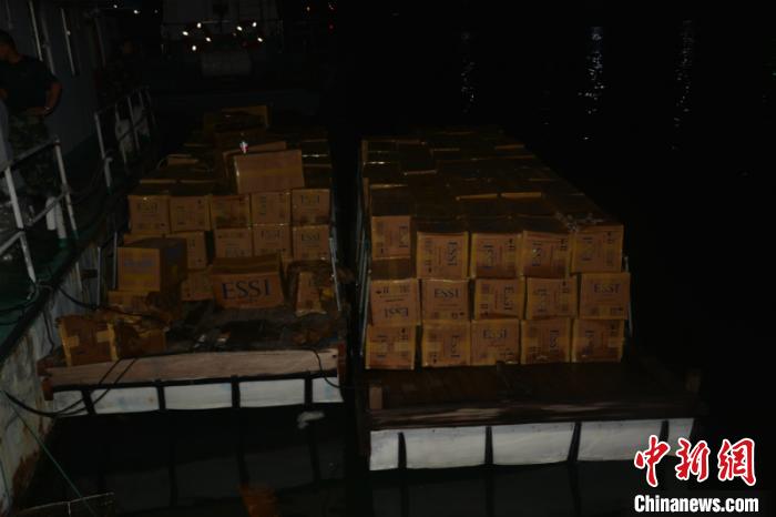 ���ֲ�����˽���̡�����������ͼ