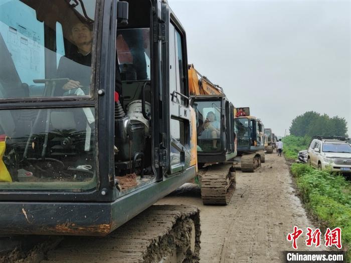 �ֳ�������ھ���ȴ��͹����豸���������� ��