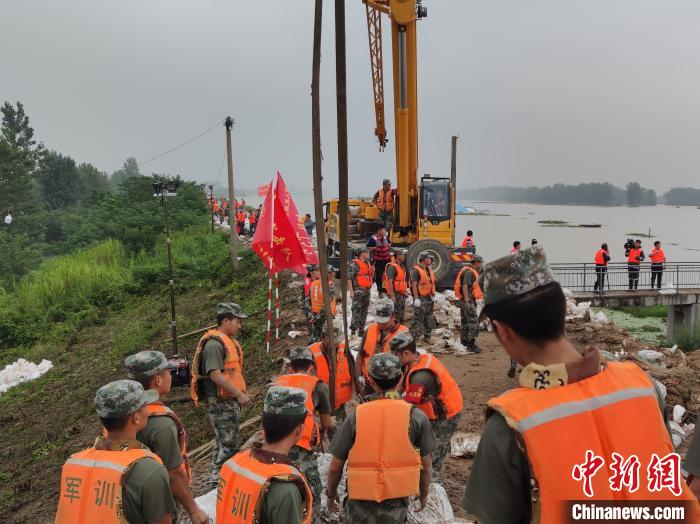 ���ӹٱ����ڵ̰��ϰ���ɳ������������ ��