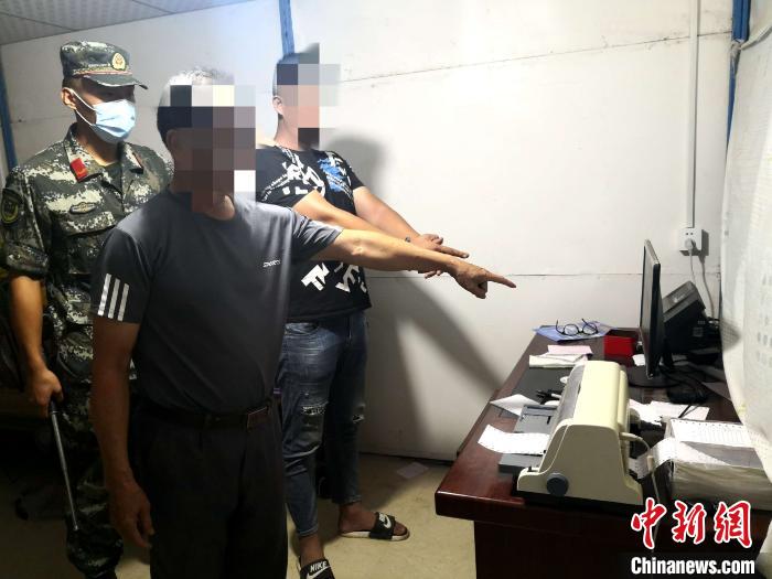 ͼƬΪ�永��Աָ���ֳ���������ͼ