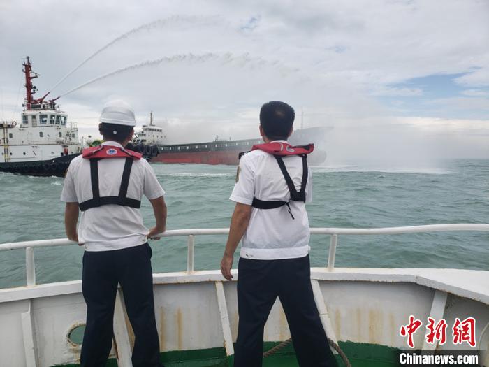 �����ڹ��������庣�����11����Ա���ջ��