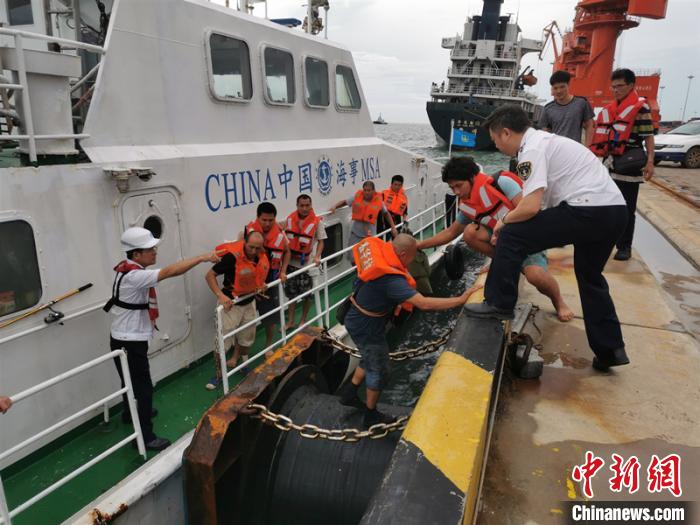 ͼΪ���մ�Ա��� �������¾ֹ�ͼ ��