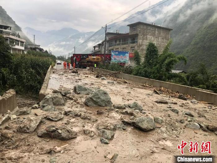 ����ɳ���ߵ�����������ˮƽλ�Ƶ�·�жϡ������ݹ�·�����������