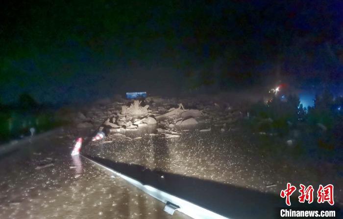 ������������ʯ�����������ٹ�··�Ρ����ٽ����ṩ