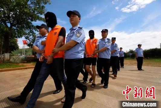 ������½���������թƭ���Ｏ��65�˱�����