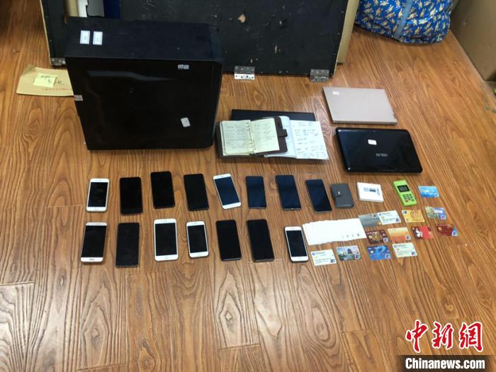 ͼΪ���������˵��������ߡ�(���� �Ϻ�������ͼ) ����� ��