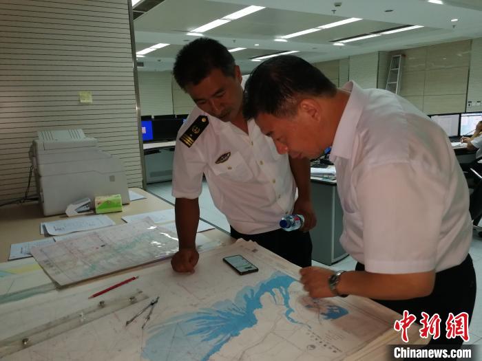 ���¹�����Ա��֯��Ԯ�������γǺ����Ѿ����Ĺ�ͼ