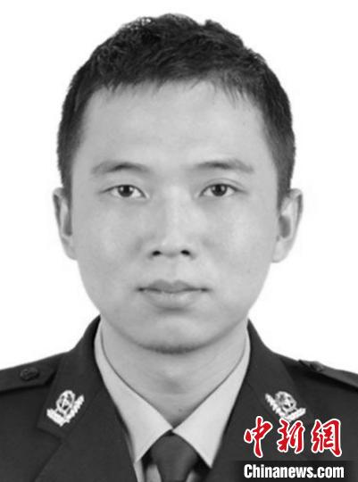 ͼΪ�������˶�ѳְ���������١�������ͼ