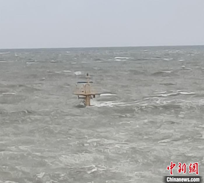 ¶��ˮ��ĳ���Φ�ˡ�����ΰ ��