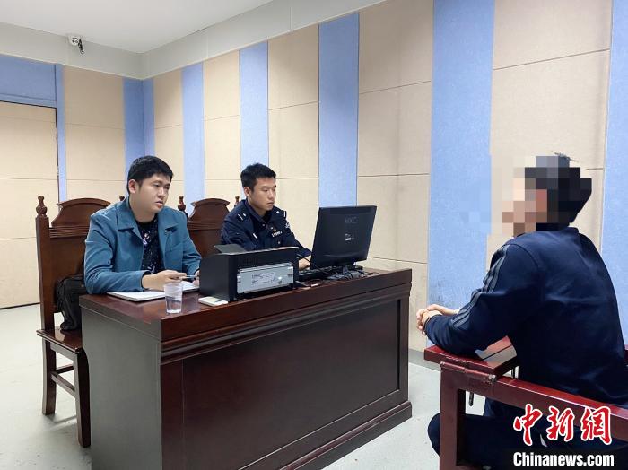 ������A��ͨ�����ڽ��������浹�������������