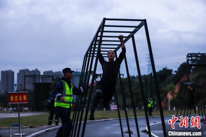 �������ܾ��������Ŀ�����Ա����ͨ�����ݡ�����Ԭ�� ��