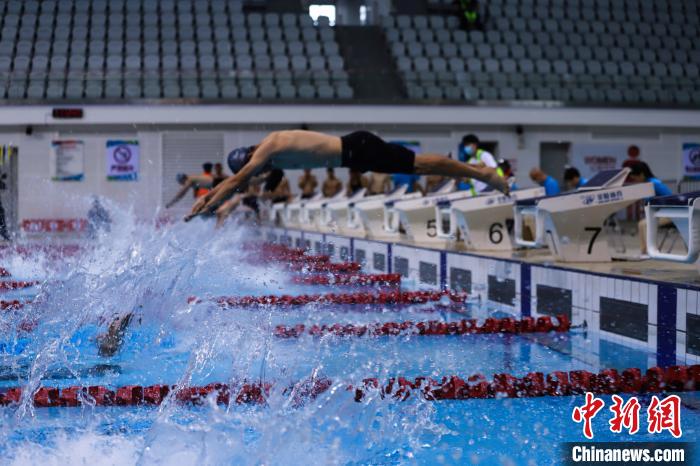 200����Ӿ��Ŀ���������С�����Ԭ�� ��