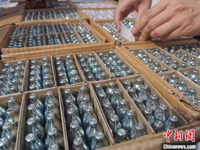 �����������ٿ�ʡ�Ƿ����ۡ�Ц��������