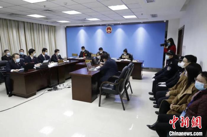 山西师范大学临汾学院原院长秦国杰受贿案一审公开审理