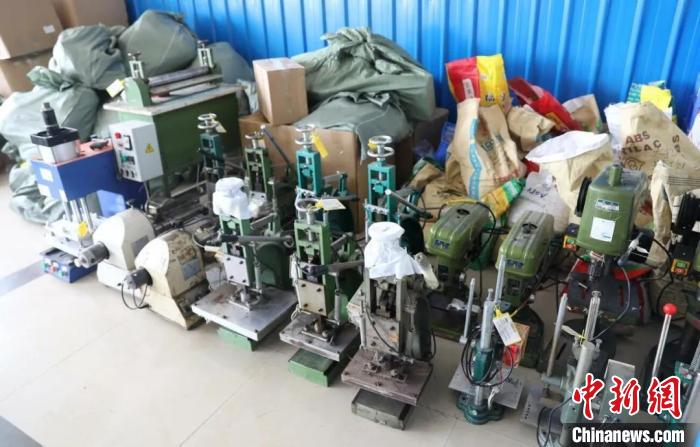 2020��6�£������й�����ʳҩ����鲿���ڹ����з��֣�������������÷������һ���¹���������������ð����һ��Ʒ���������ͨ�����η�ʽ������ʡ��Ƶ�ʸߡ������󡣸��ݾ��� ��ͼ