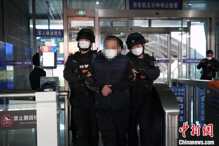 ͼΪ��������Ѻ����ຣ������˼� ��