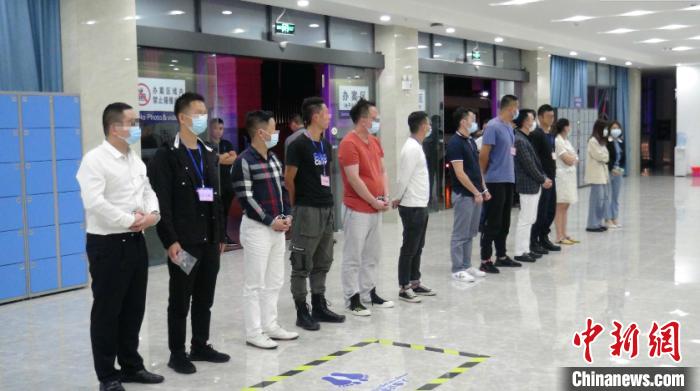 ͼΪ���������ˡ�������ͼ