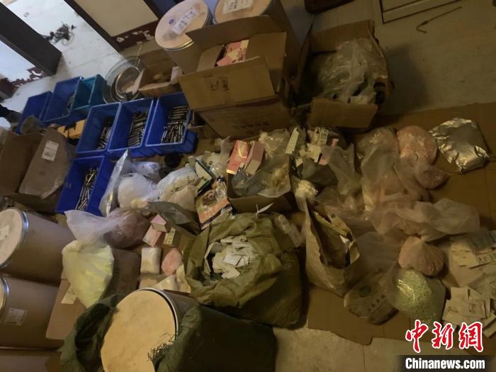 ����ֳ������Ͱ������ṩ ��