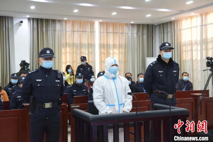 ����������������һ�����У��Թ���ɱ�����д�����������