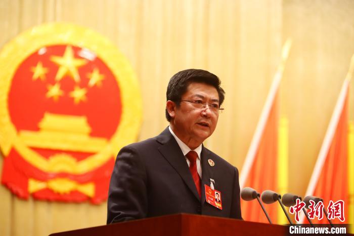 1��28�գ�����ʡ������Ժ��쳤�������ڽ���ʡ��ʮ�����������������λ�����������ʡ������Ժ�������档����ռ�� ��