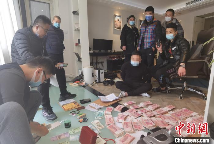 �����ƻ��ش����糴�ڻ�թƭ��ץ����������216��