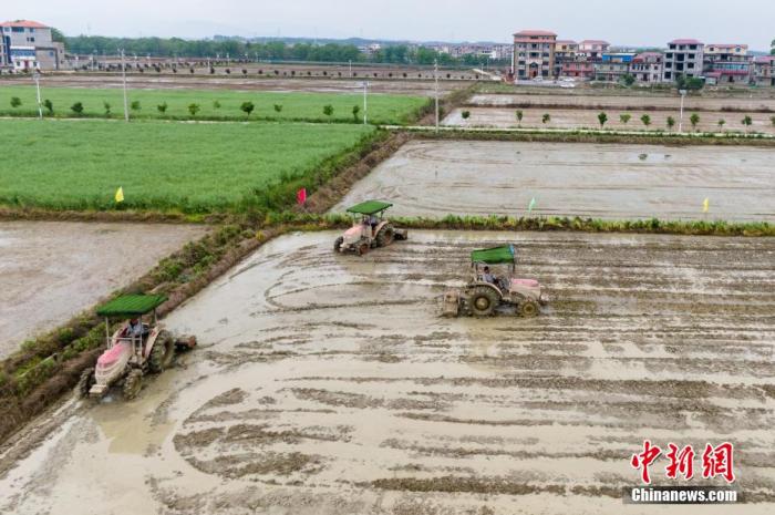 ����ͼ������ũ���豸���ڵ�������л�е����ҵ�� ������ ��