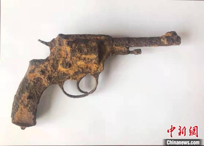 ������һ�������ϡ�ɹǹ����Сʱ�󾯲�������