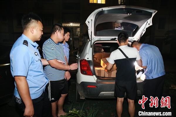 团伙利用跨境电商走私进口货物逾2.6亿元一审最高获刑十年