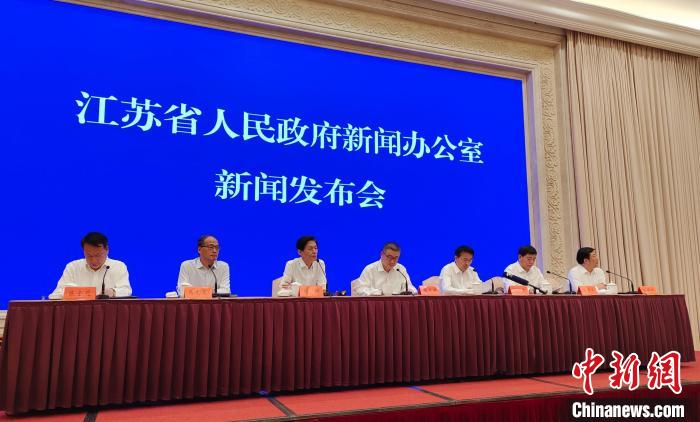 ����ʡ����12��������������30��������Ա