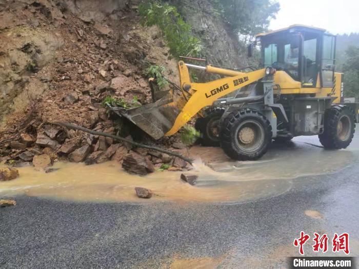 强降水致陕西安康68640人受灾农作物受灾1780公顷