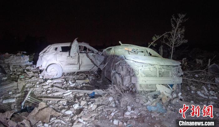 �㺺�̻�����ȼ���¹��ֳ�����ĳ�����(����ͼ) �Ž� ��