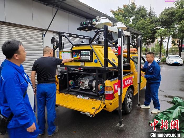 四川天全县喇叭河镇泥石流灾害:已有3人获救、1人无生命体征