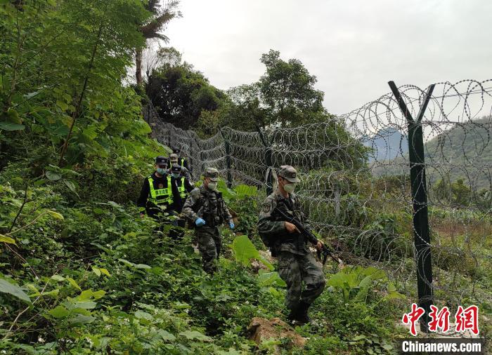 广西公安半月余打击偷越国(边)境组织运送者300余人