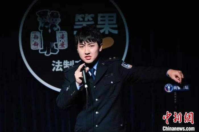 �Ϻ������硰�����֡����ѿ�����Ա�ɡ��š�˵��թ