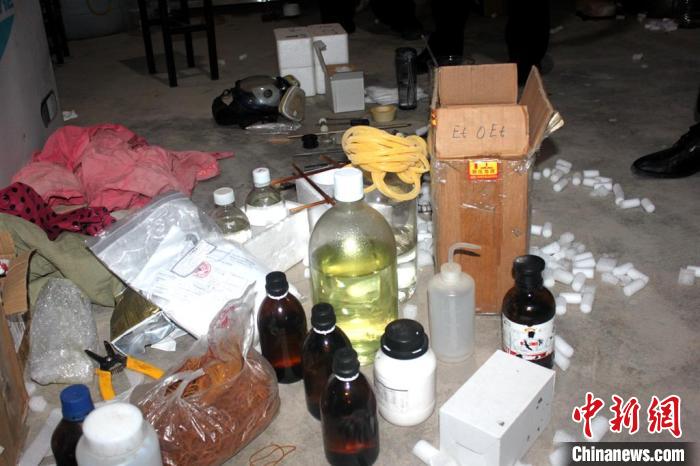 �������������ش��ƶ������������������������� ��ͼ