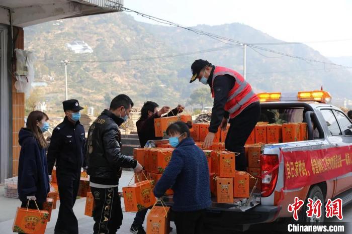 �ٺ�����װ�� �����ι�ͼ