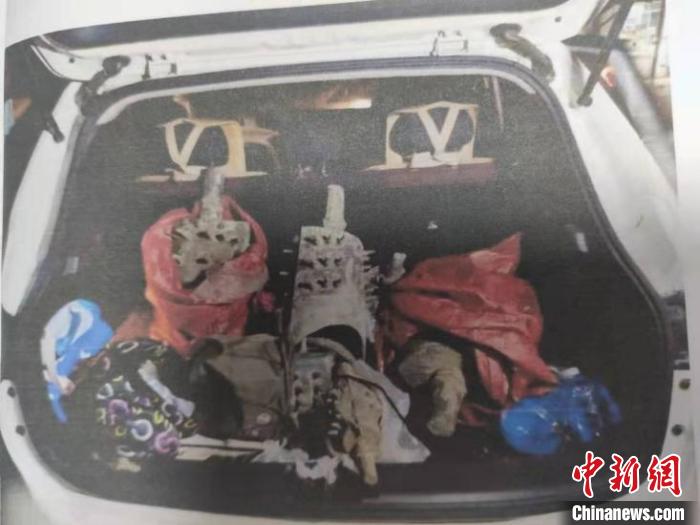 图为被倒卖的文物。 共青城市人民法院 供图