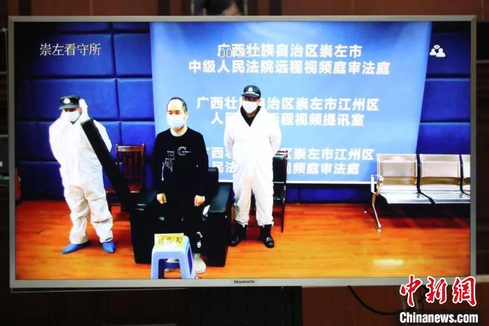 ͼΪ�����˷���������ü ��