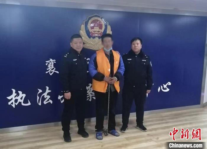 ɽ���ٷ�һ������ҹ��������2Сʱ�ư�