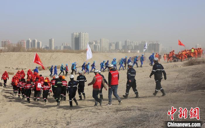 3��8-9�գ��½����ݸ�����Ԯ������չ48Сʱ����ʵս�����������������￵�� ��