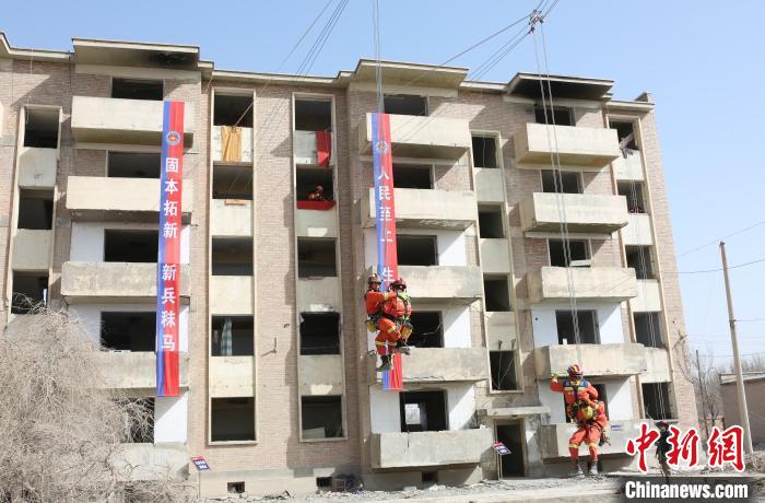 ����ɭ��������Ա���������������ξ�Ԯ�����￵�� ��