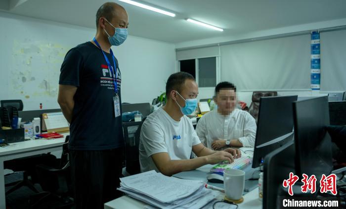 ��˾������Ա�ĺ�(��)����ѯ�ʡ������ҿ� ��