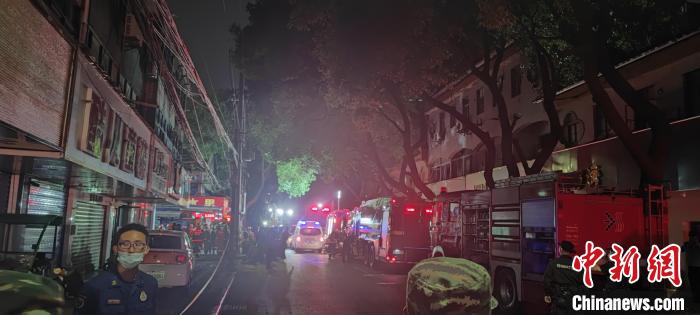 ���ճ���һ���̷�����ը�ֳ���Ԯ���ڽ���