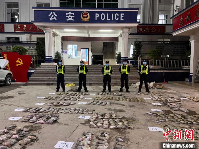 ͼΪ����������������צ����š����˶��� ��