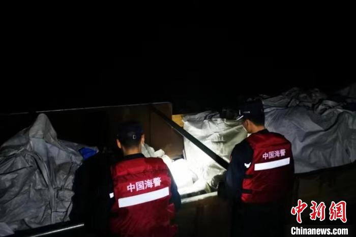 ���ݺ������������˽ţ��Լ15000����