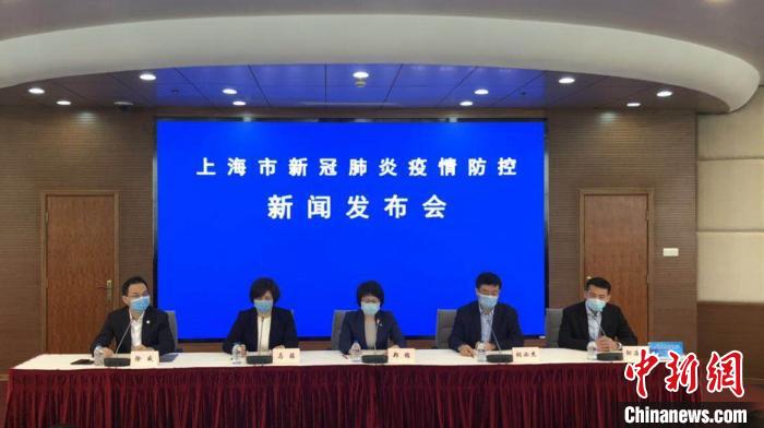 专家:病毒飞沫入眼致感染可能性低民众外出不用戴护目镜