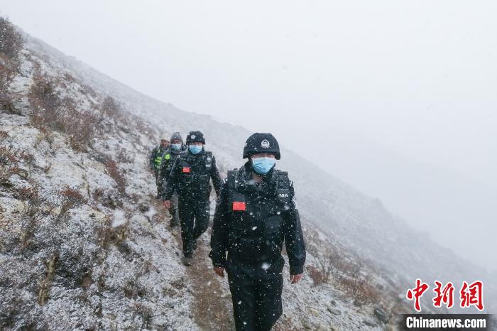 西藏日喀则边境管理支队多措并举严防境外疫情输入