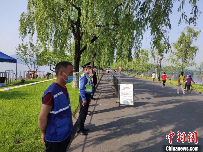 西湖志愿服务。西湖景区供图