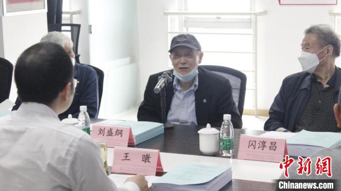 中国科学院院士刘盛纲、国务院应急管理专家组组长闪淳昌。(成都高新减灾研究所供图)