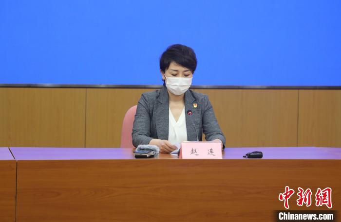 图为大连市卫生健康委副主任赵连。 杨毅 摄